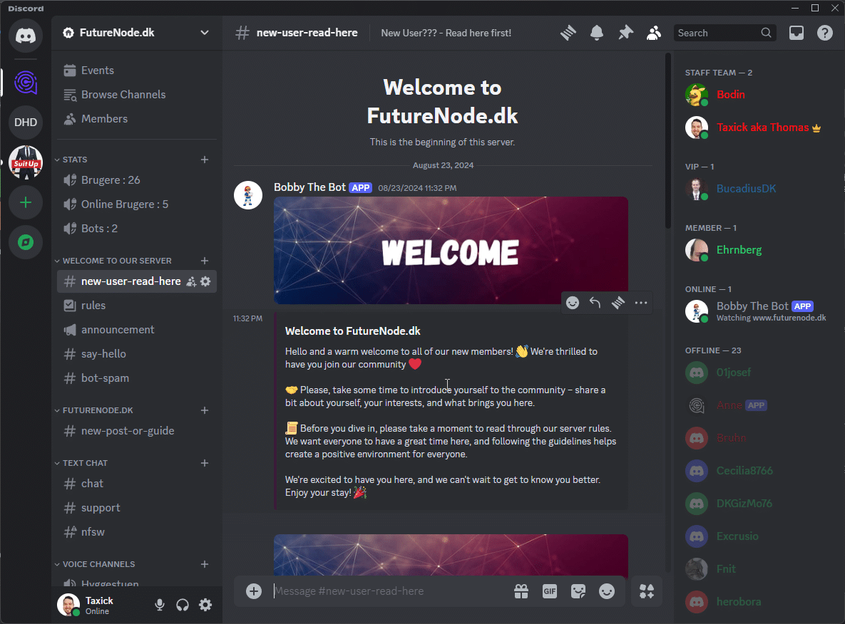 2024-09-08_11-55-14 Skærmbillede af en Discord-server ved navn "futurenode.net", der viser en velkomstbesked fra "Bobby The Bot" i #new-user-read-here-kanalen. Den venstre sidebjælke viser pænt forskellige Discord-kanaler og serverdetaljer.